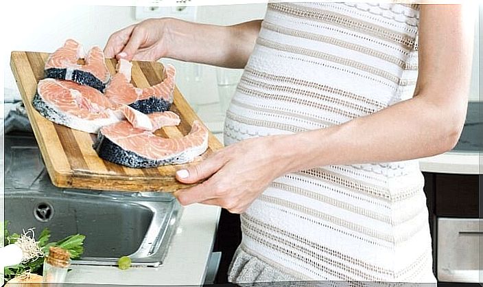 Fish is an essential ingredient in high-protein recipes for the second trimester of pregnancy.