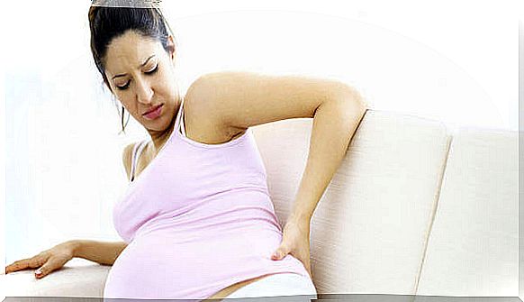 Tricks to relieve low back pain during pregnancy